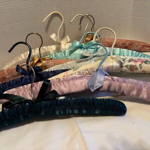 Elegant Satin Padded Hangers Set